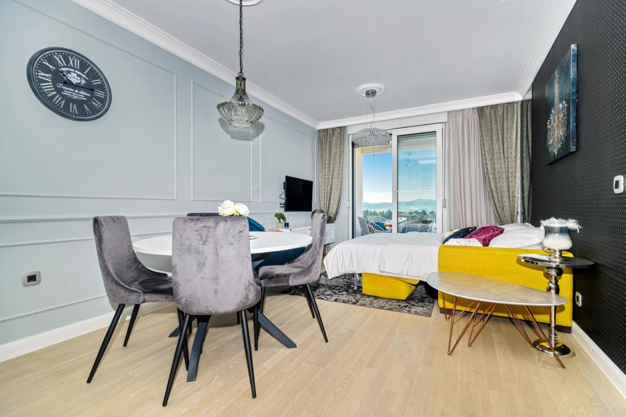 Divine Luxury Apartment Purple ซาดาร์ ภายนอก รูปภาพ
